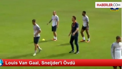 Louis Van Gaal, Sneijder'i Övdü