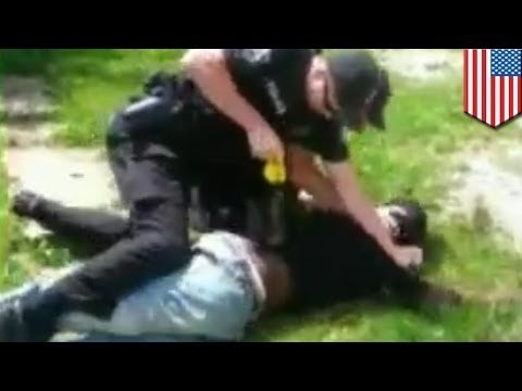 Family members claim police brutality while yelling 'We gonna get some money'