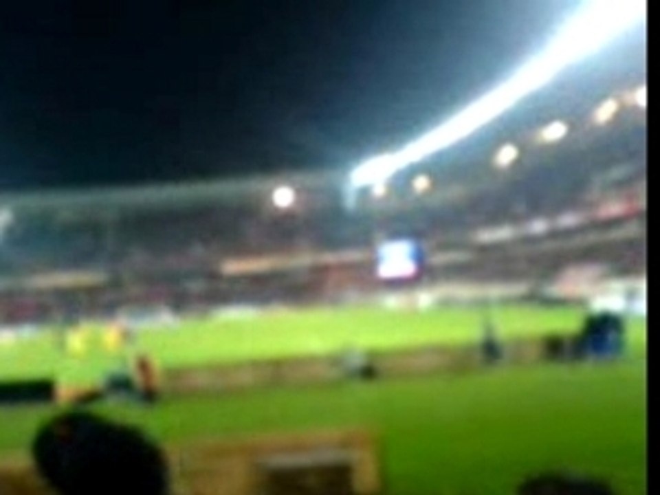 "ALLEZ PARIS" PENDANT PSG 0 - 0 SOCHAUX