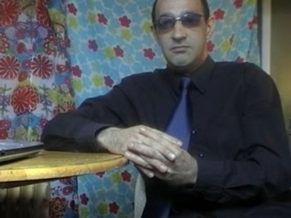 PUYIN MAI CRETIN@ tu sers a koi