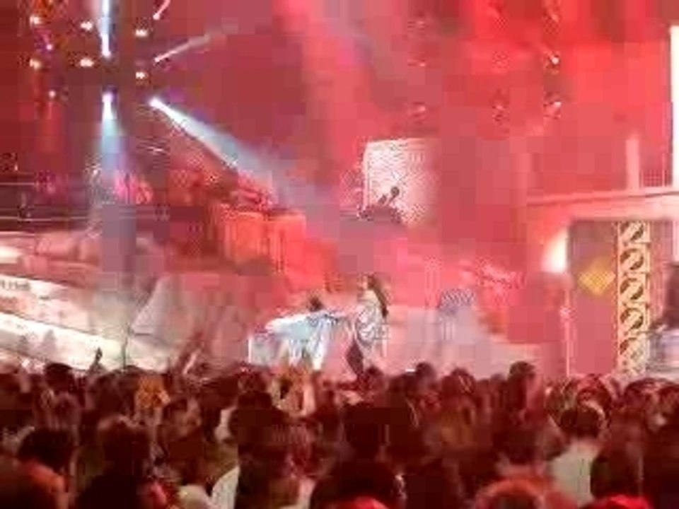 Enfoires 07 Jenifer Jeune Demoiselle