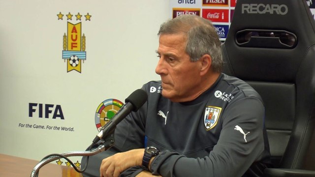 Brasil 2014 - Tabarez, preocupado por Luis Suárez