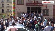 Diyarbakır Çocukları Kaybolan Aileler BDP İl Binasını Bastı