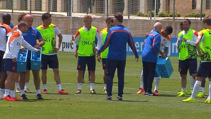 Van Gaal sulla Spagna: "Dura battere i numeri uno"