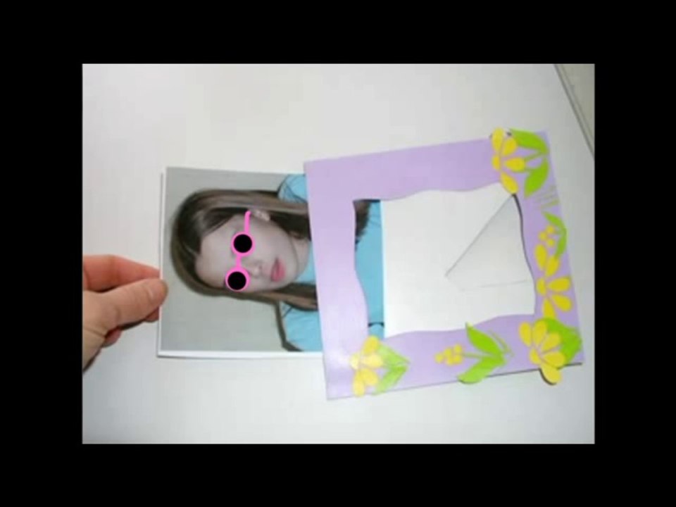 cadre photo décoré de fleurs