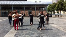 Flash mob tango place des Lices