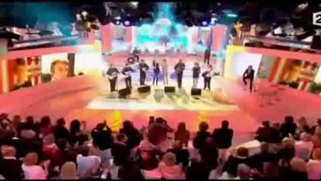 Chico & Les Gypsies- Sofia Essaidi - Lenou - Chimene Badi - Comme D'Habitude -