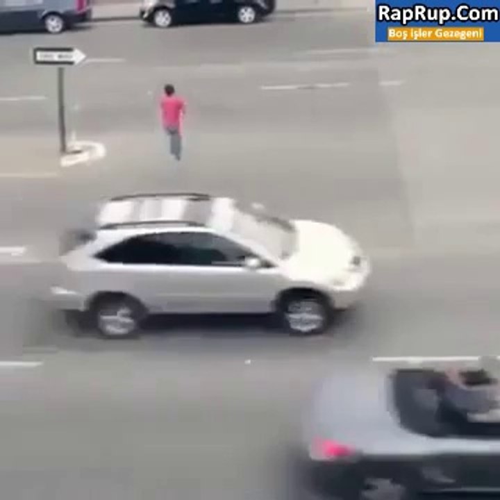 Dünyanın gelmiş geçmiş en manyak adamı