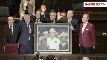 Başbakan Erdoğan'a Madenci Tablosu Hediye Edildi