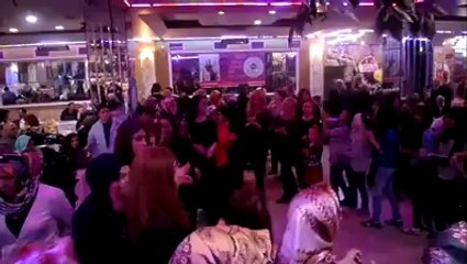 ELİF DİKMEN& ELLİK