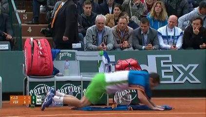 Roland-Garros : Llodra consolé par son fils après sa défaite