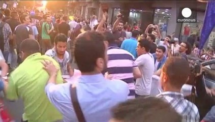 Egipto alarga un día las elecciones ante la baja participación