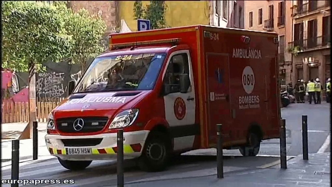 Fuga de gas obliga a desalojar 10 edificios en Barcelona