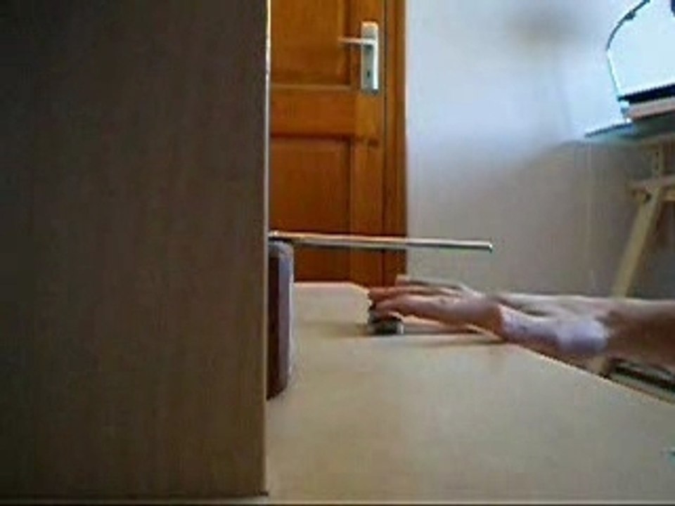 Miniskate2