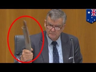 Bomb threat: Bill Heffernan brings fake pipe bomb, dynamite into Australian Senate