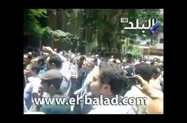 تشييع جثمان الضحية الثالثة في اشتباكات أسيوط وسط هتافات _يا شهيد نام وارتاح .. وإحنا نكمل الكفاح