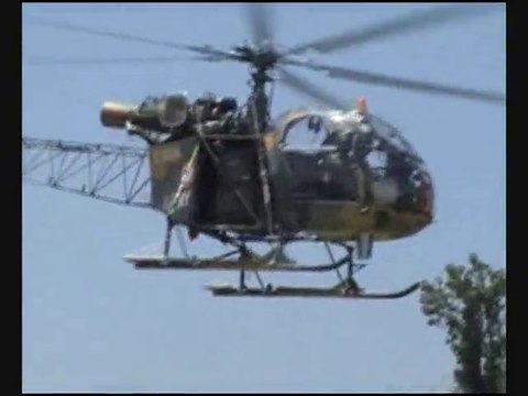 Indian Army Aircraft Crashed at Srinagar Pilot Died on Sport