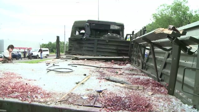 Ukraine says it has recaptured the airport in Donetsk