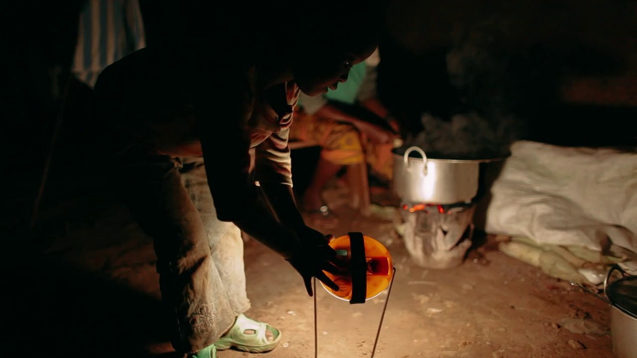 Congolese in the Kiziba camp in Rwanda : Darkness was gone