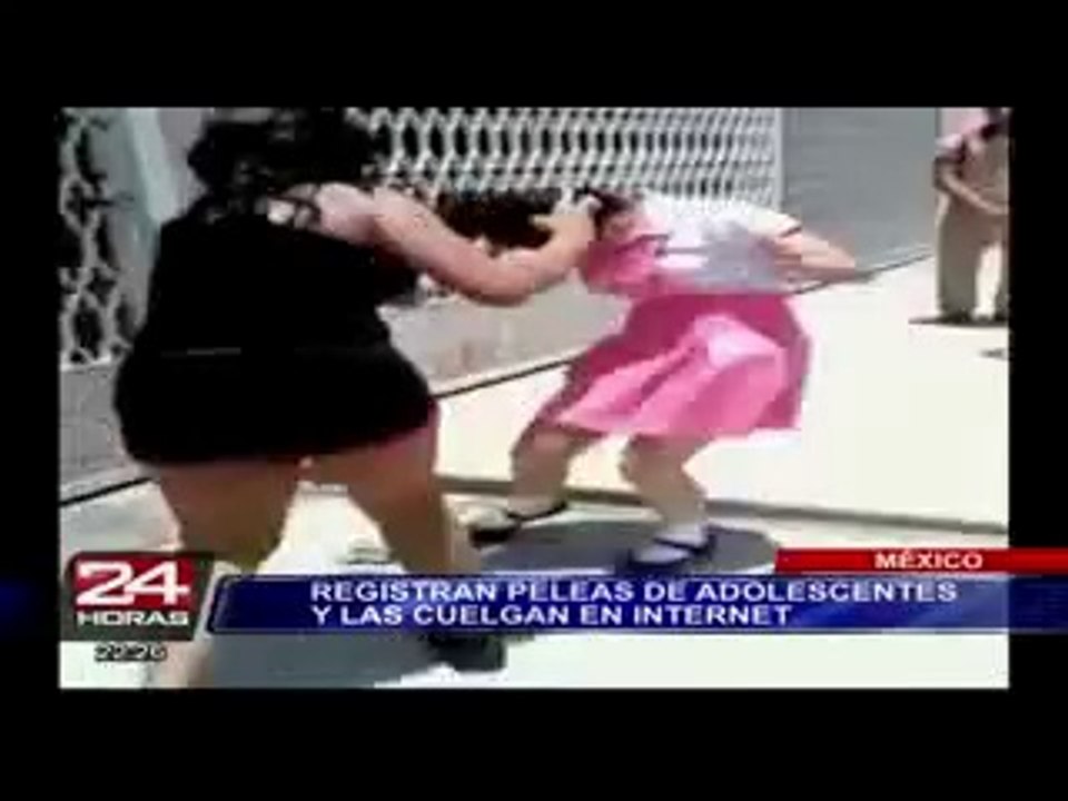 Mexico: adolescentes se agarran a golpes a las afueras de su centro educativo