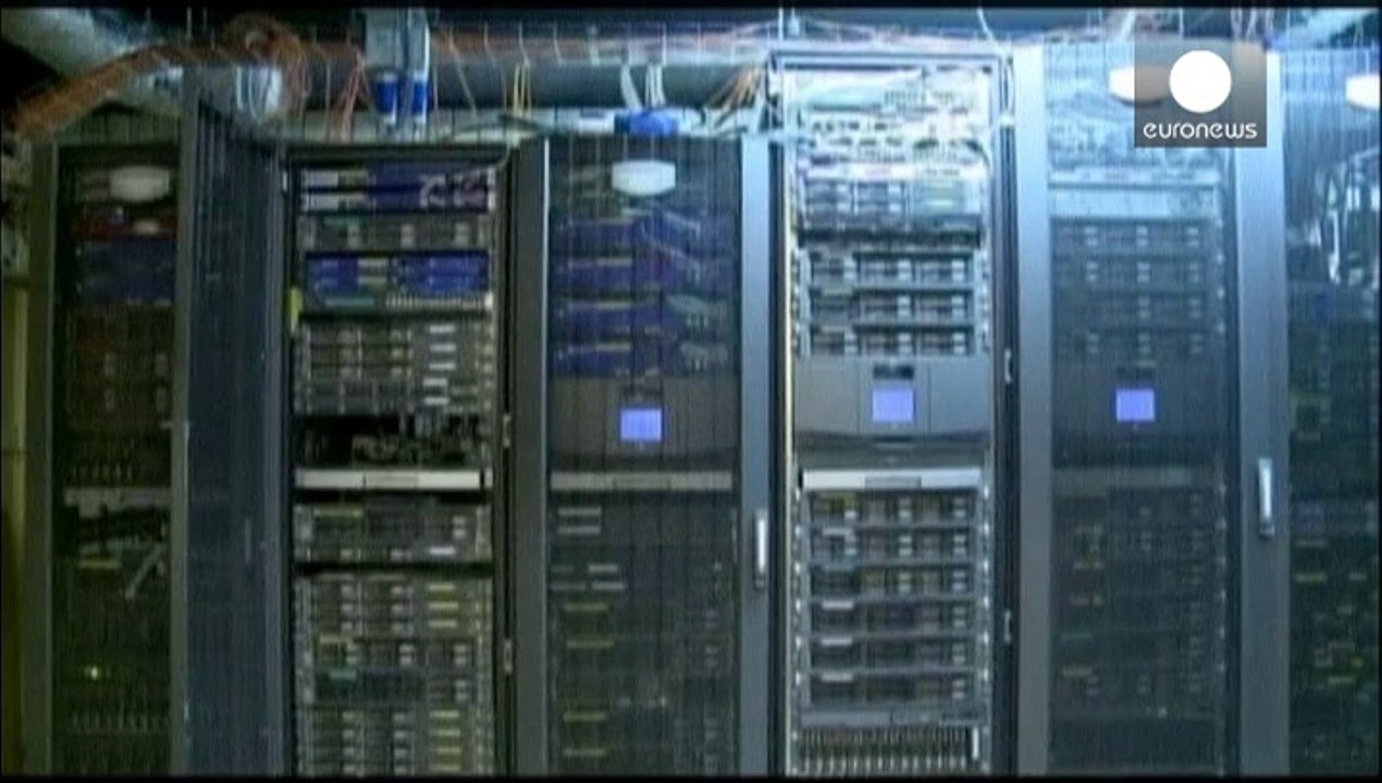 Snowden torna in tv: "non ero un tecnico, ero addestrato come spia"