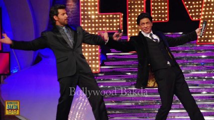 Shahrukh Hands Out Acting Tips Along With Ciggerates