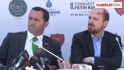 Okçular Tekkesi'ndeki Basın Toplantısında Mikrofona Yansıyanlar