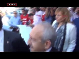 Kılıçdaroğlu İzmir'de protesto edildi