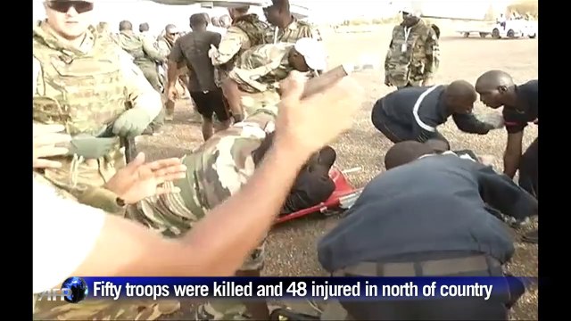 Malian soldiers wounded in combat with rebels return