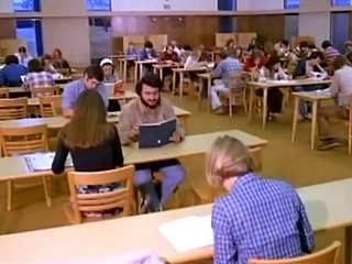 L'Attaque des tomates tueuses ! ( 1978 - extraits VF )