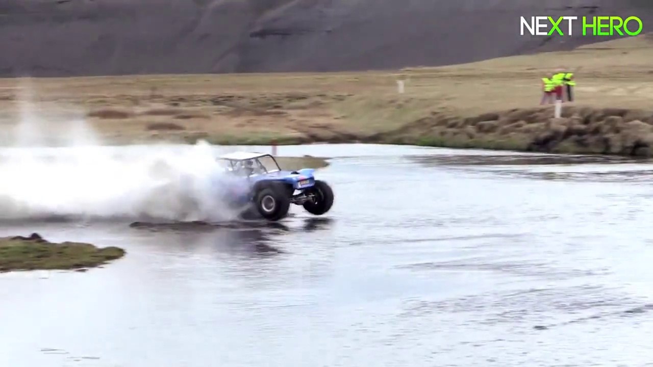 HYDROPLANING WORLD RECORD with an awesome buggy!