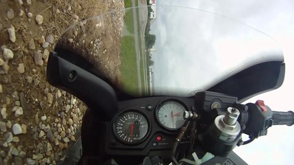 Dernier Run du 11 Mai 2014 au guidon de ma fidèle Cbr600f et bardafff, c'est l'embardée!