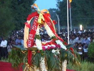 Veesum Kaatrea Thuthu Seallu - Tamil Eelam Yaal / Nallur B.Bala - 87280 Limoges - France