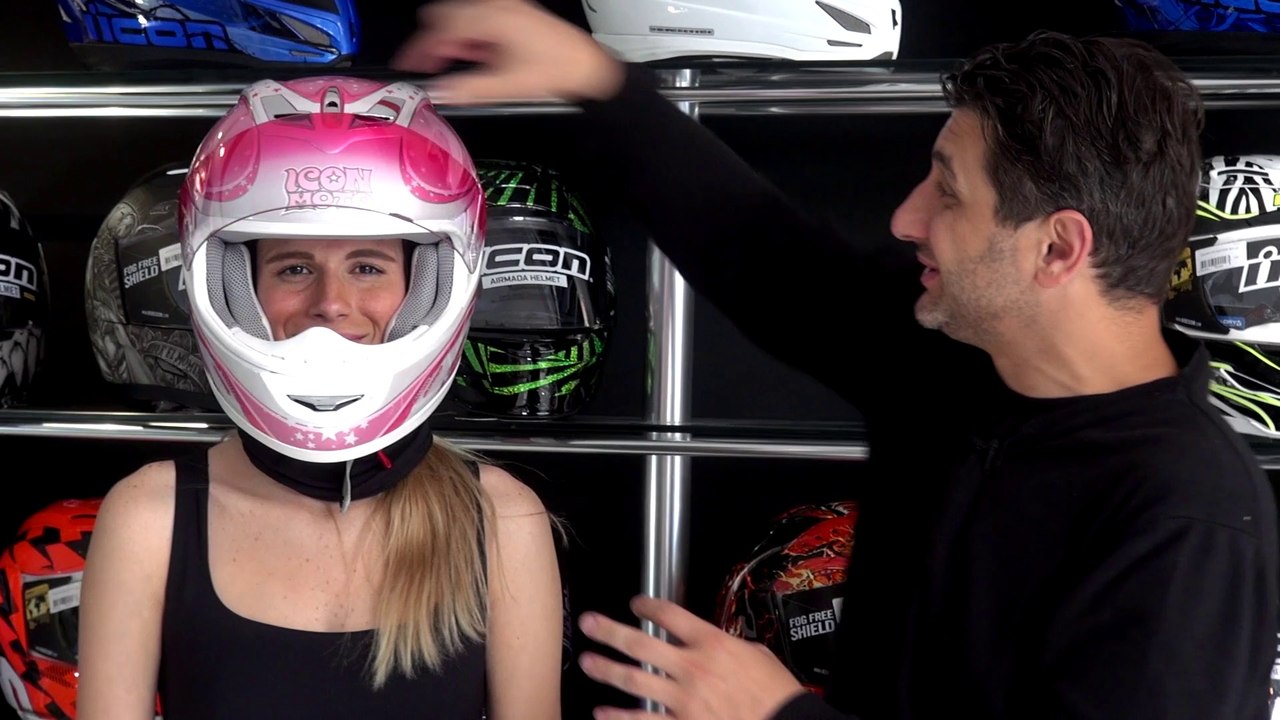 MOTOSELLA ICON GOGO PINK KASK - ALTIN ELBİSELİ ADAM