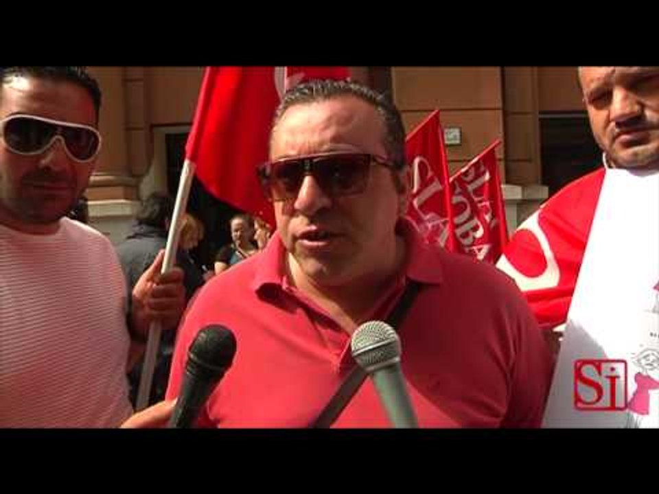 Napoli - Presidio operai di Nola e Pomigliano Fiat davanti alla regione -1- (28.05.14)