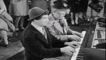 Chico y Harpo Marx en 1941