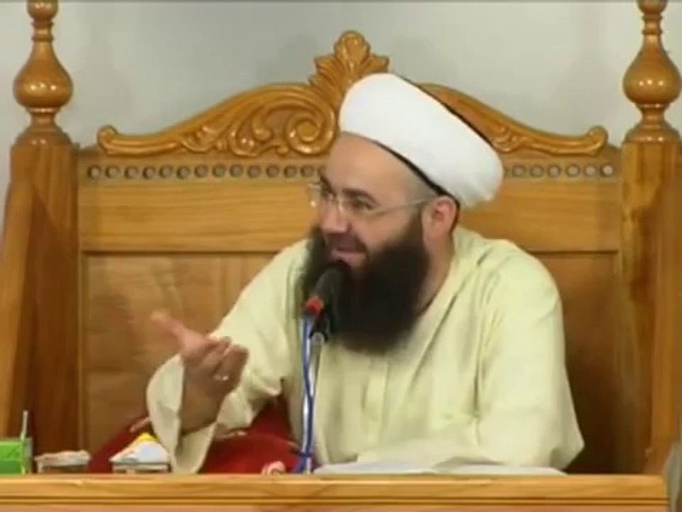 Bizim Bilal Efendi Adamı Otobüse Bindirir _) - Cübbeli Ahmet Hoca