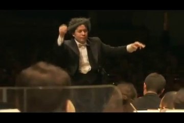 BRAHMS - SYMPHONY Nº1 Op.68 GUSTAVO DUDAMEL dir. RFrPhilhO LIVE full