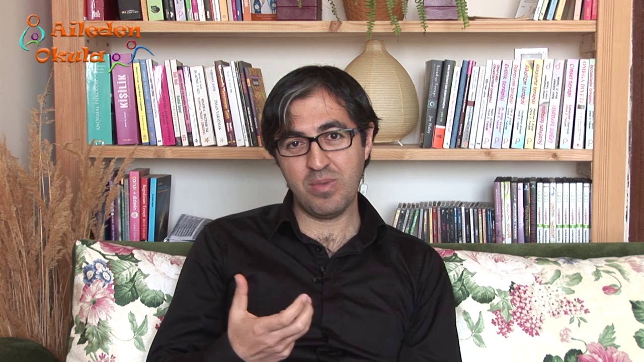 Çocuklar televizyon karşısında ne kadar zaman geçirmelidir? / Mehmet TEBER - Psikolojik Danışman & Pedagog