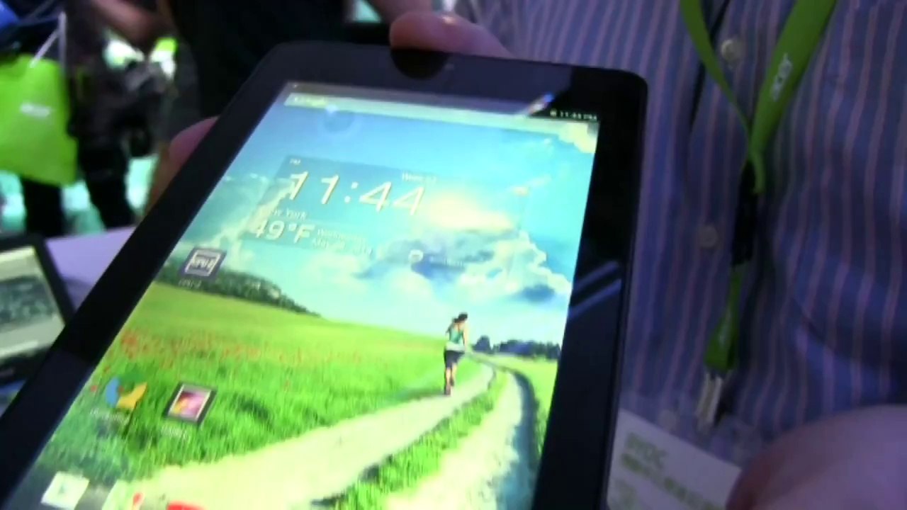 Acer Iconia One B1-730 Budget Tablet Hands On