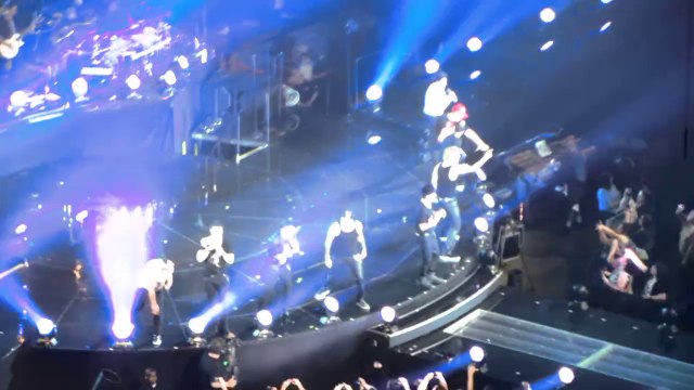 Backstreet Boys - Larger Than Life