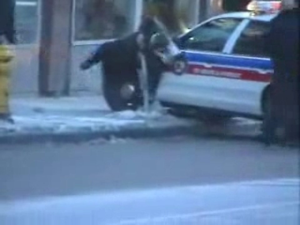 Incroyable arrestation musclee