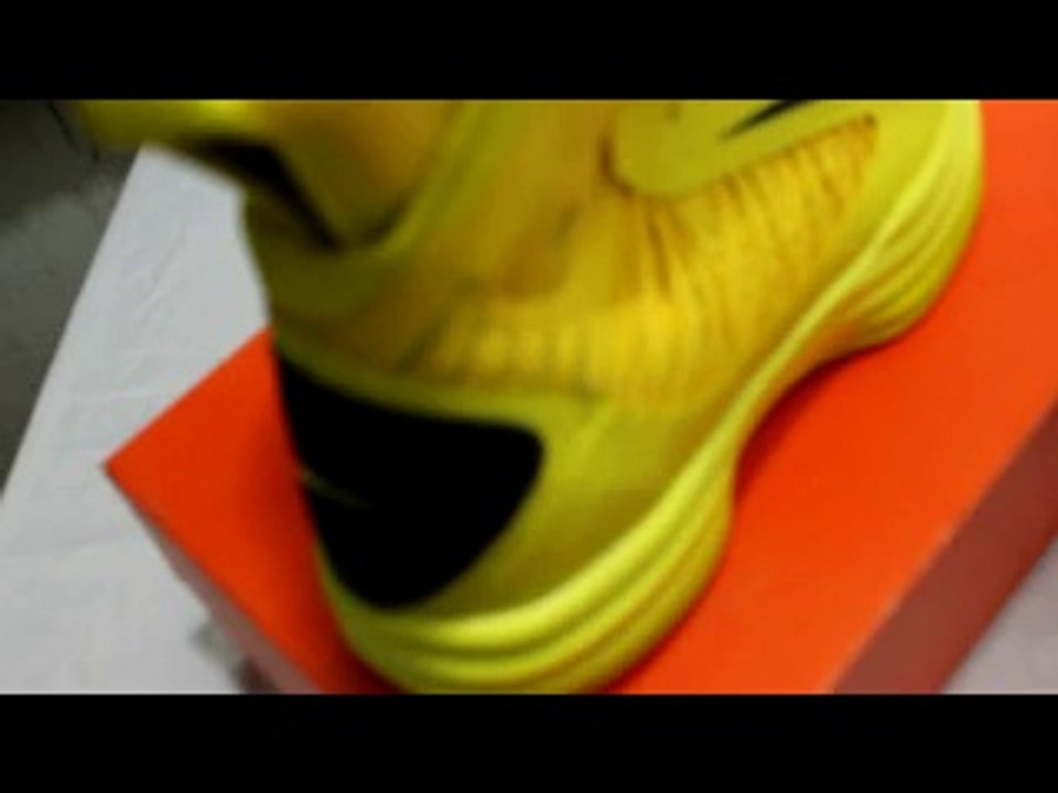 Air HYPERDUNK basketball shoes ,cheap lebron James shoes ,replica Jordans(www.yougouair.com)