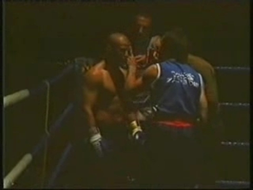Mike Zambidis vs. Hassan Kassrioui (1)