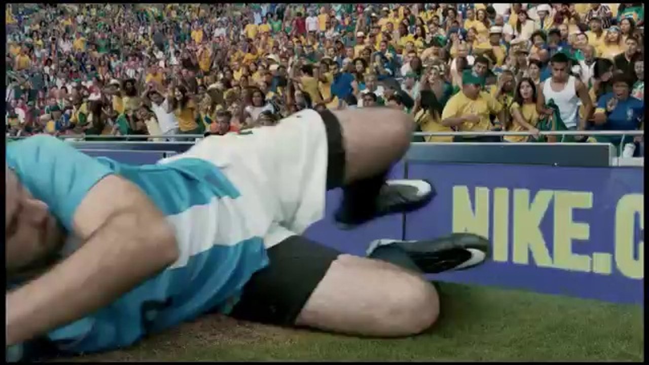 Nike Football- Dare to be Brasilian