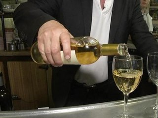 La tendance va à la commande de vin au verre plutôt qu'en bouteille - 30/05