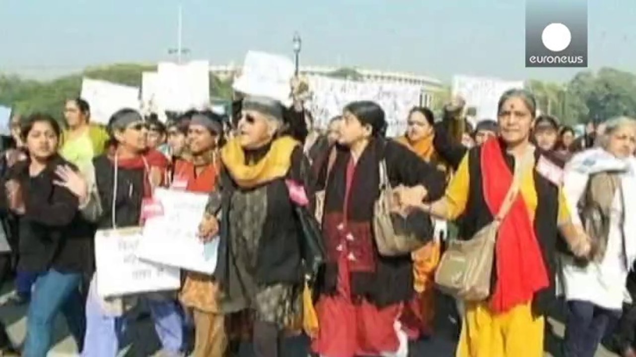 El mundo, estremecido por muerte brutal de dos adolescentes en la India