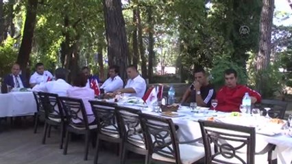 9. Döşemealtı Nar Festivali Yağlı Pehlivan Güreşleri