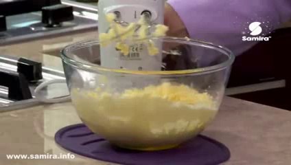 طريقة تحضير مثلثات بكريمة الكوكاو_(240p)