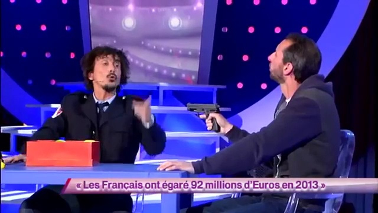 Arnaud Tsamere & Arnaud Cosson - Les Français ont égaré 92 millions d'Euros en 2013